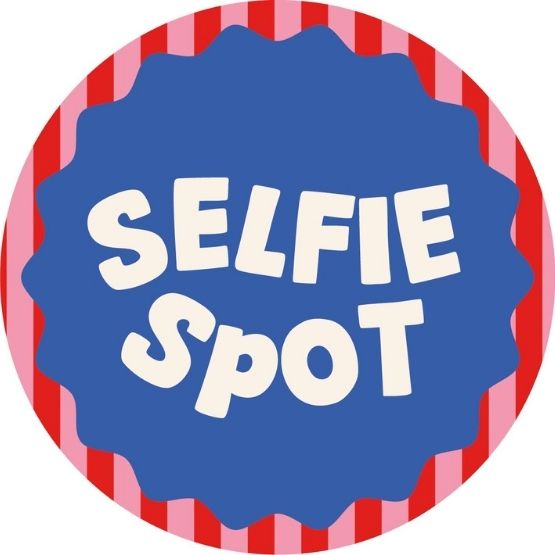 Logo Selfie Spot